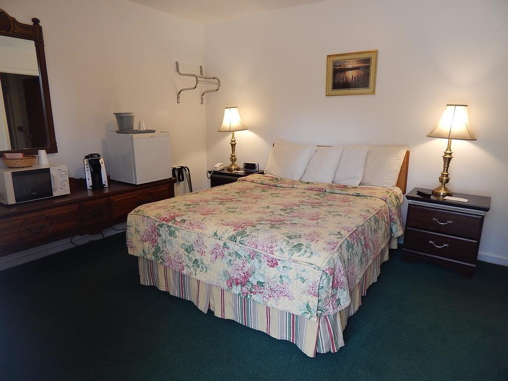 Acadia Sunrise Motel Trenton Oda fotoğraf