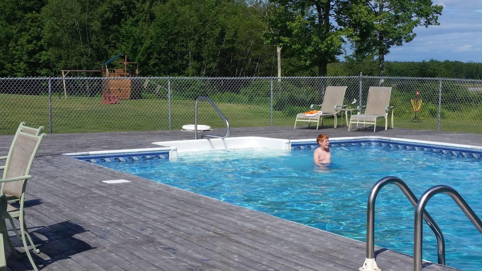 Acadia Sunrise Motel Trenton Dış mekan fotoğraf