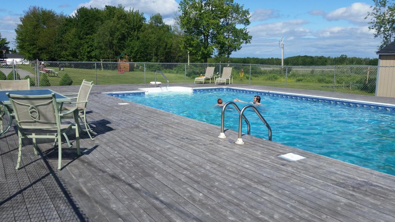 Acadia Sunrise Motel Trenton Dış mekan fotoğraf